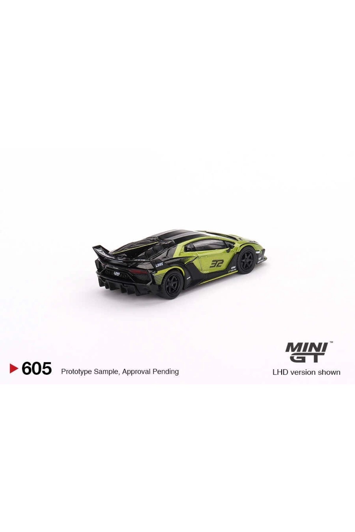 1/64 Lamborghini Lb-silhouette Works Aventador Gt Evo Lime Mgt00605