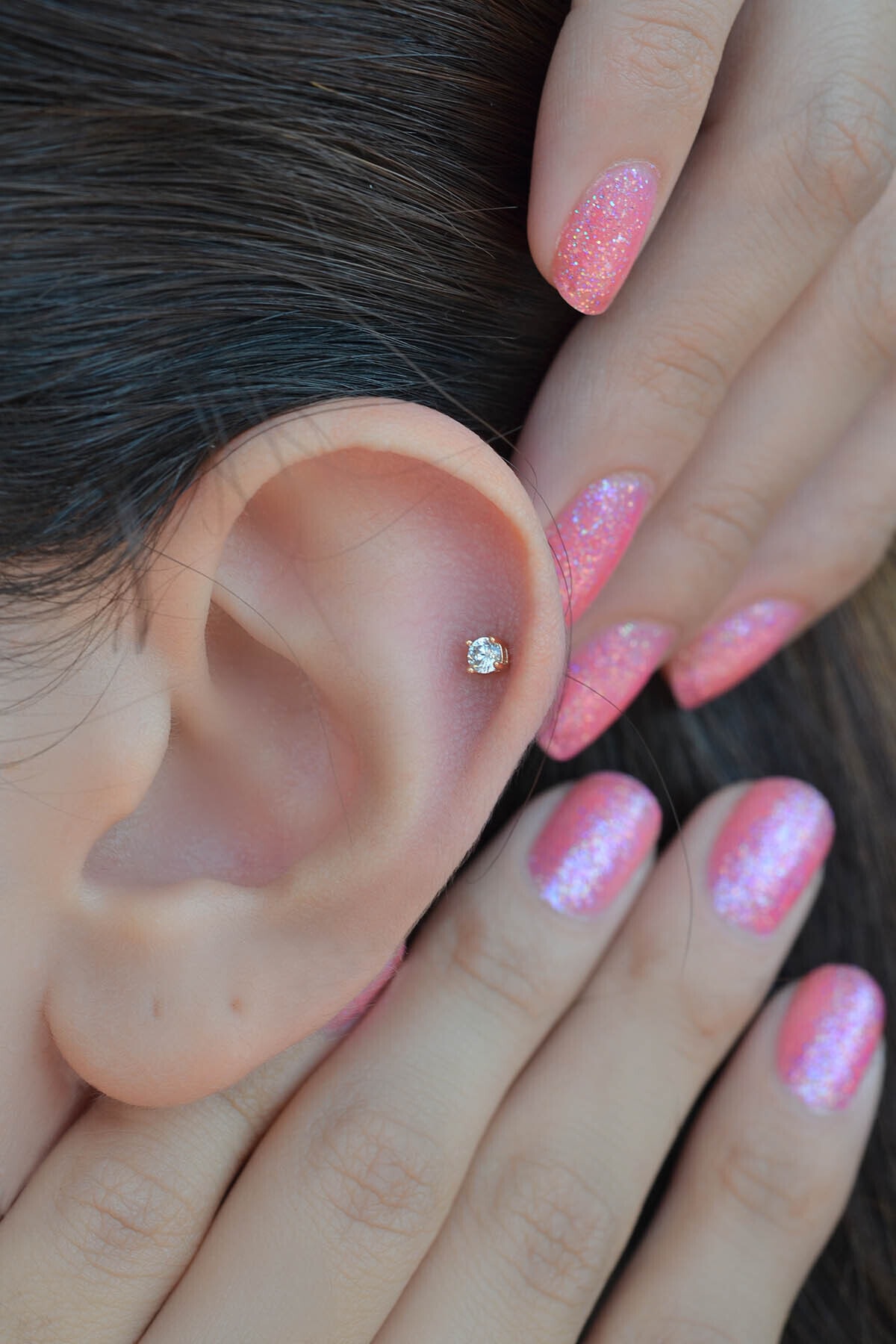 Sacce Scarves&Accessories Tektaş Çivili  Piercing Helix Kıkırdak Küpesi