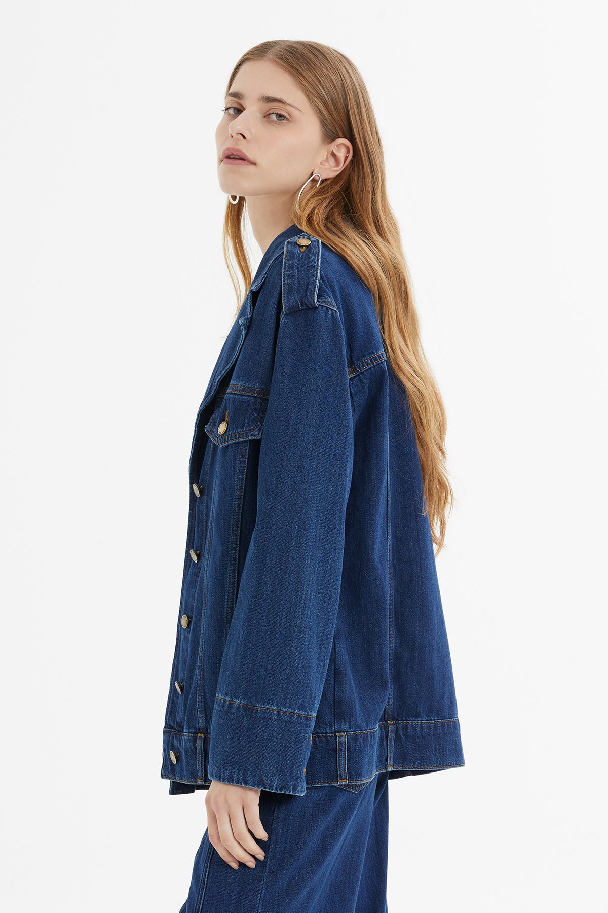 Apolet Detaylı Oversize Lacivert Denim Ceket