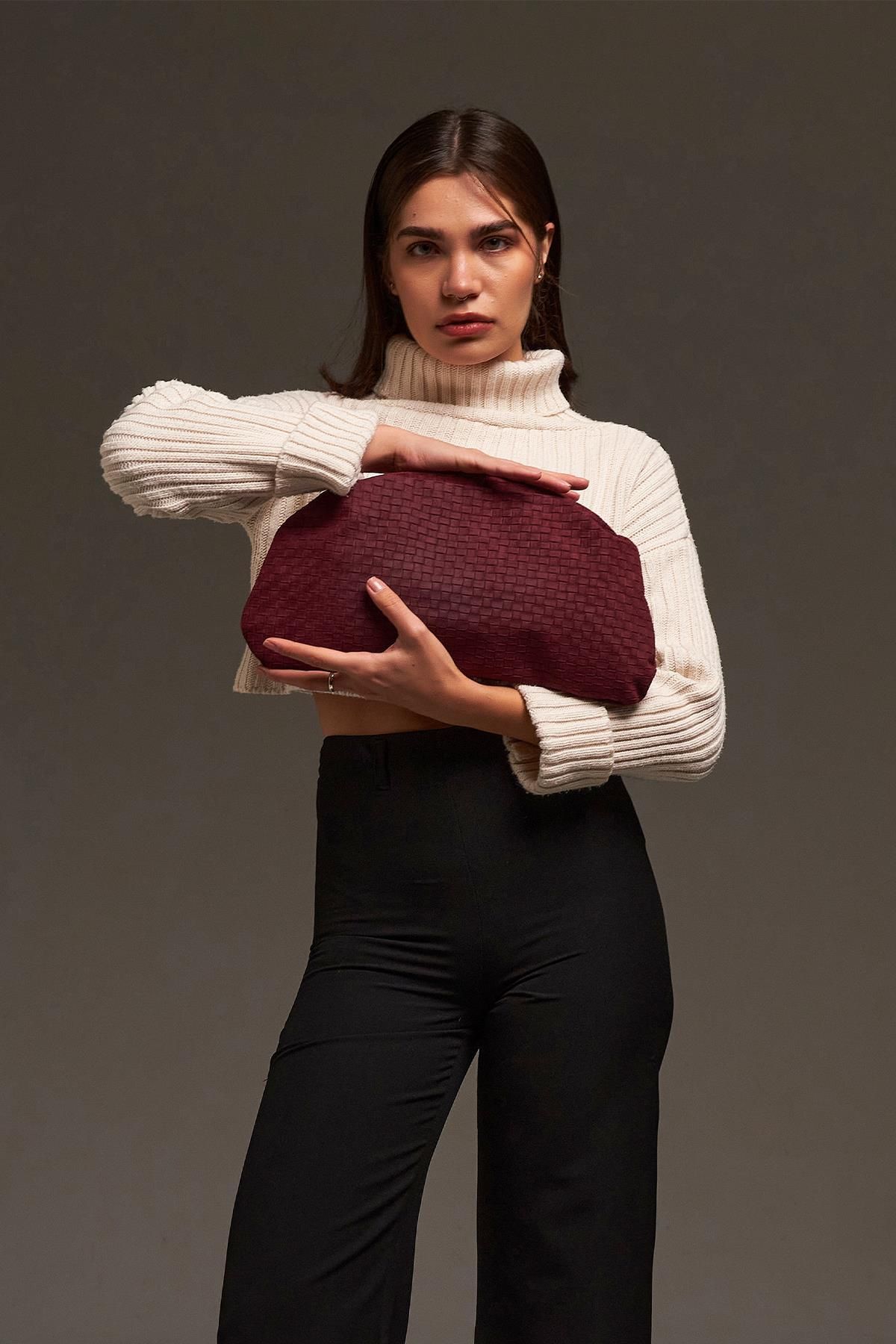 Bordo Süet Deri Örgü Detaylı Portföy Clutch Çanta