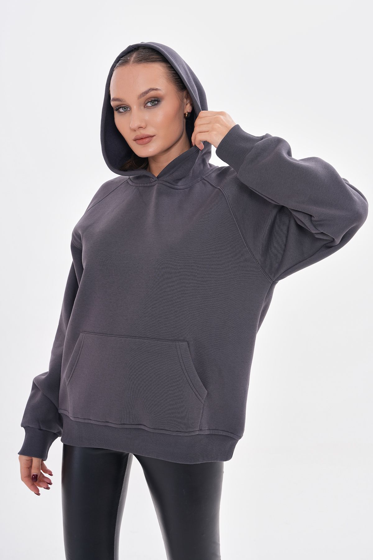 Kapüşonlu Oversize Sweatshirt