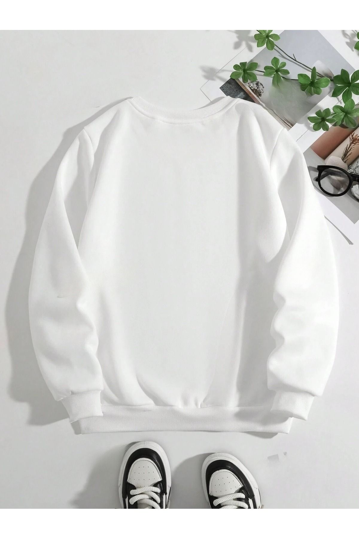 Kadın Beyaz A Kalp Basklı Bisiklet Yaka Sweatshirt