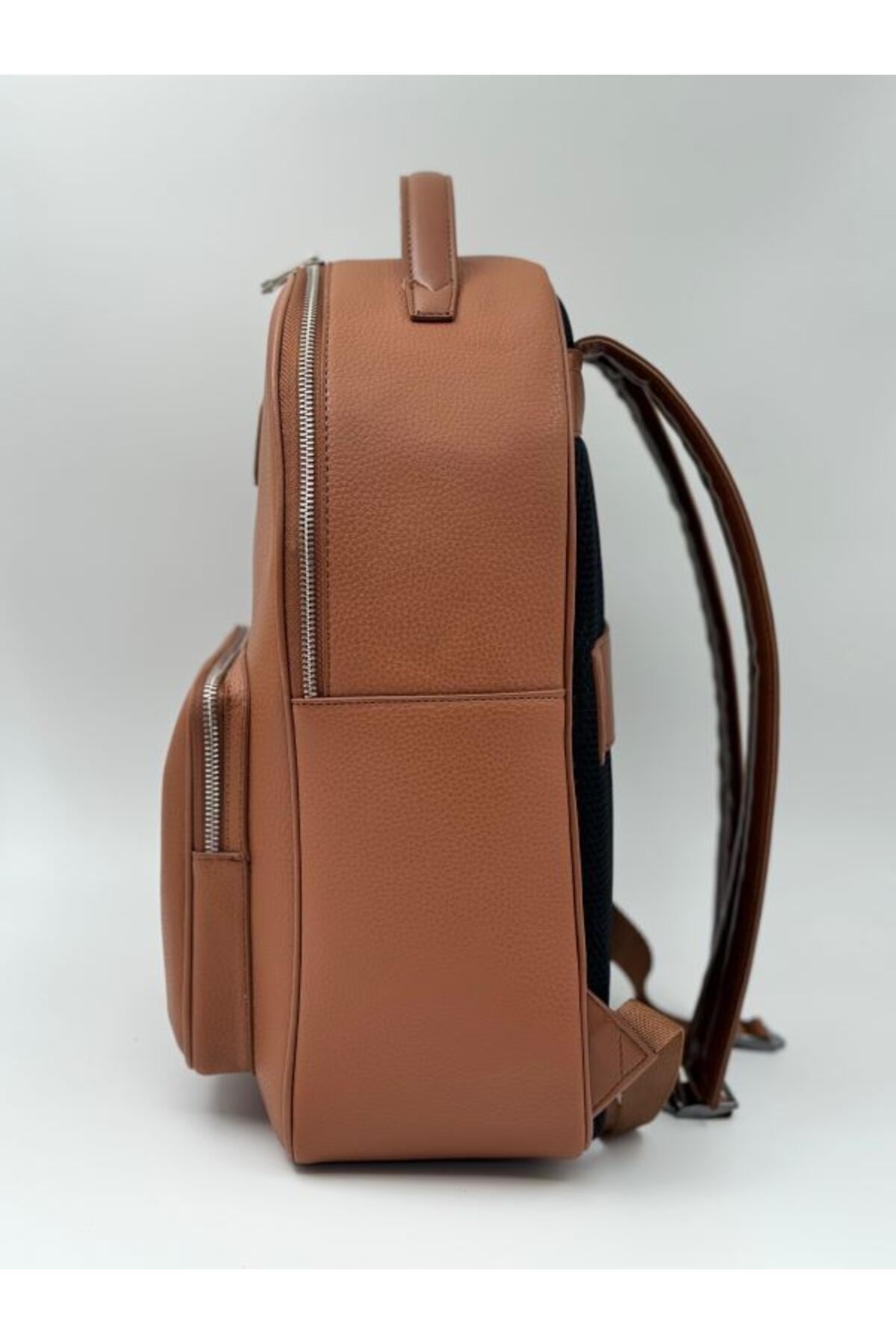 -252 Sırt Çantası Taba Backpack Handcrafted Using Quality Materials And Accessories.