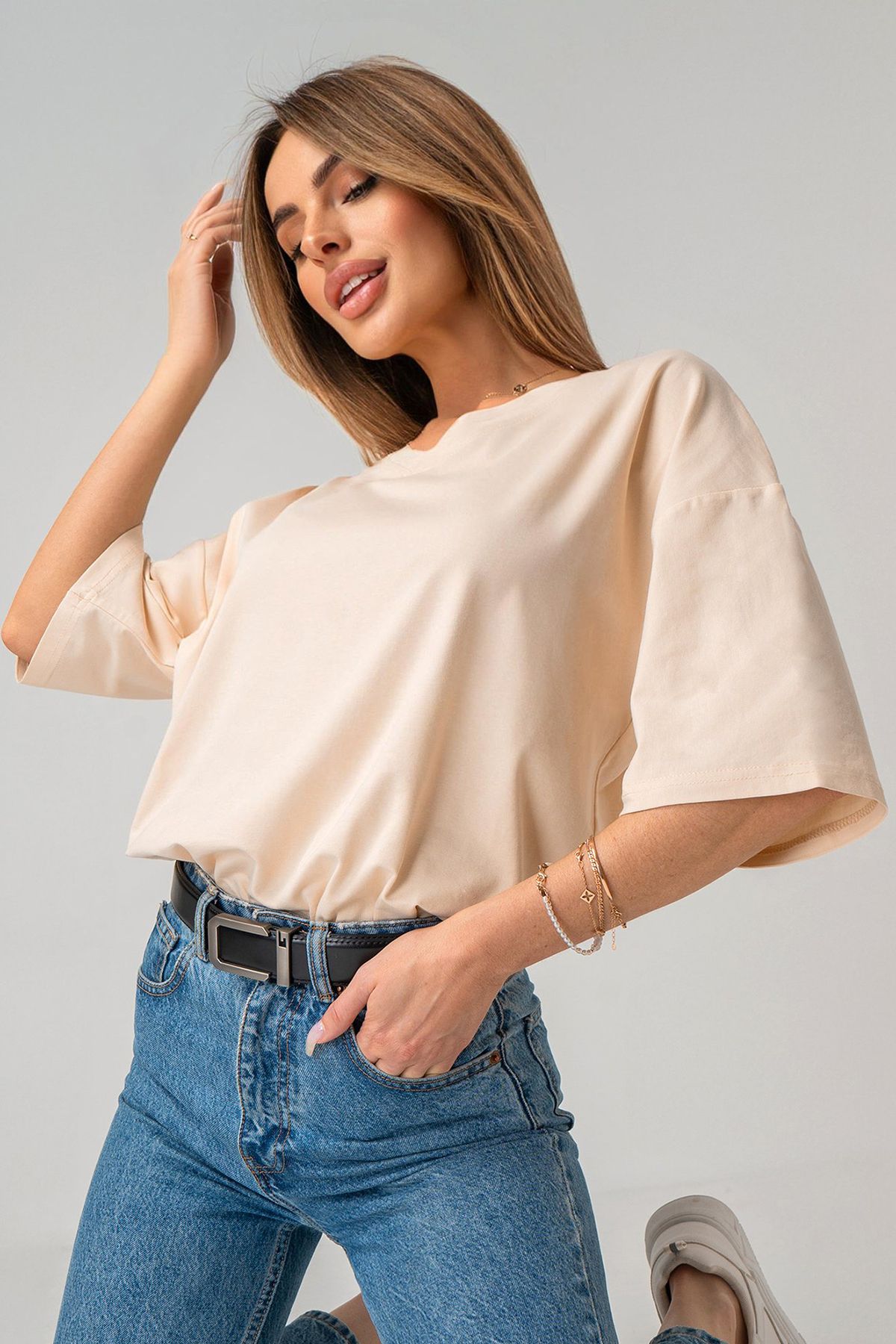 Pamuklu Likralı Kadın V Yaka Baskısız Oversize Düz T-shirt Basic Vanilya