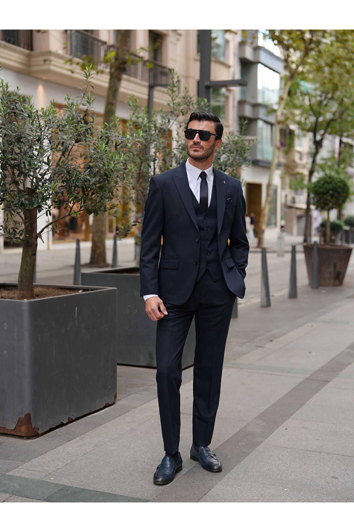 Erkek Slim Fit Italyan Kesim Kırlangıç Yaka Ceket Yelek Pantolon Takım Elbise-lacivert