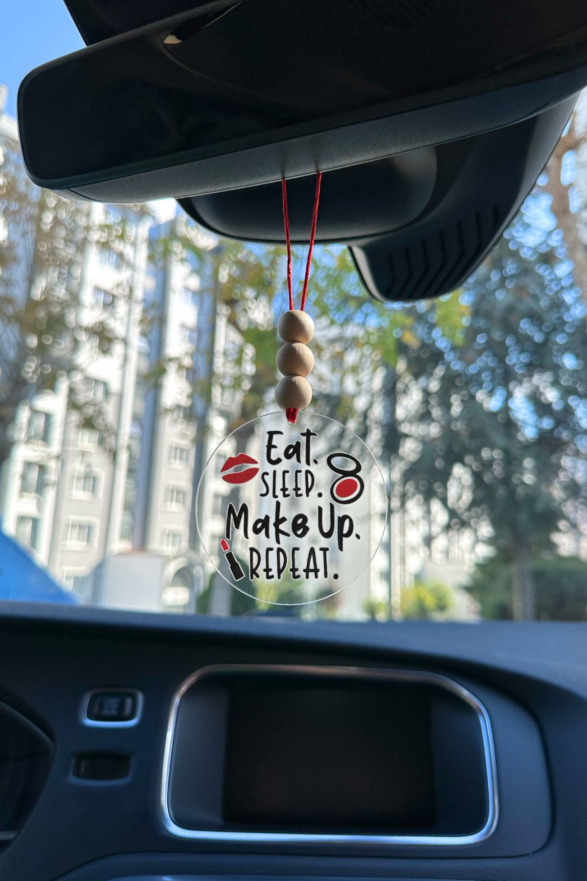 Eat Sleep Make Up Repeat Dikiz Aynası Süsü Hediye Kutulu Makyaj ve Güzellik Temalı Araba Süsü