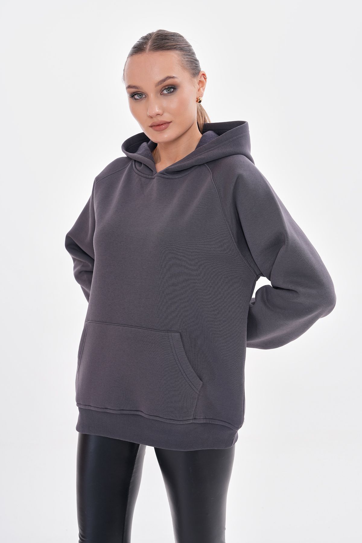 Kapüşonlu Oversize Sweatshirt