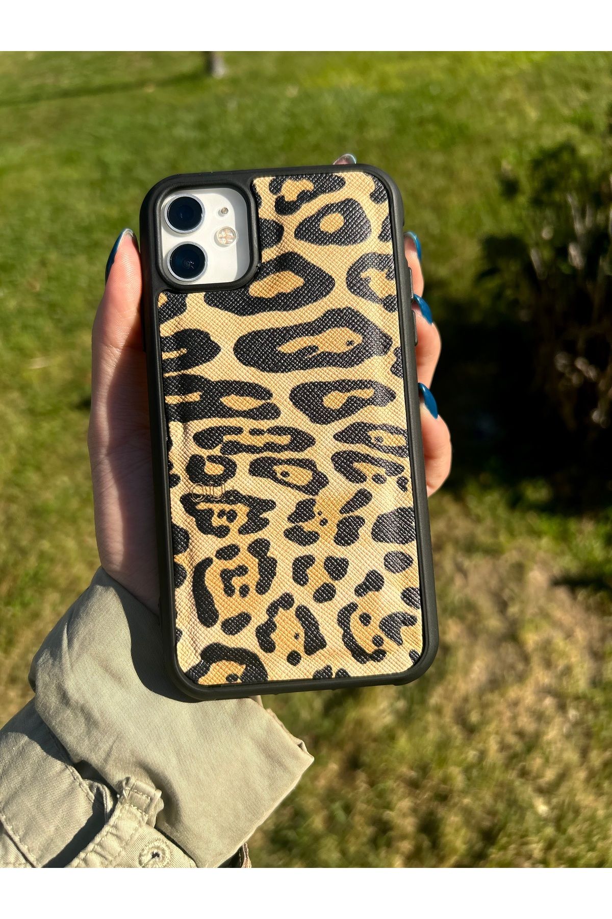 İphone 11 Deri El Yapımı Leopar Desenli Premium Kılıf - Kombin Uyumlu, Ince Işçilik