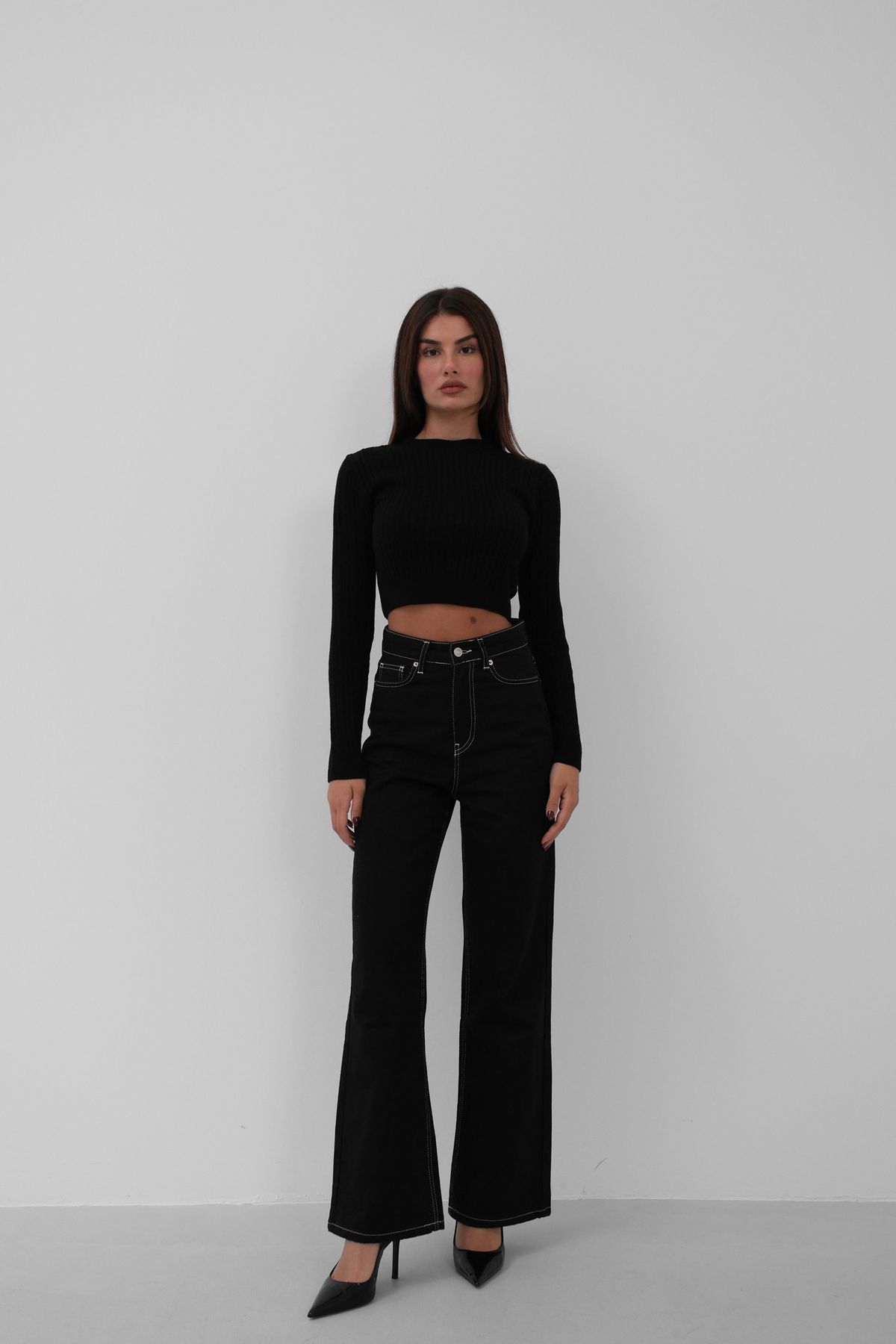 Black Fashion Örgü DetayTriko Crop Kazak