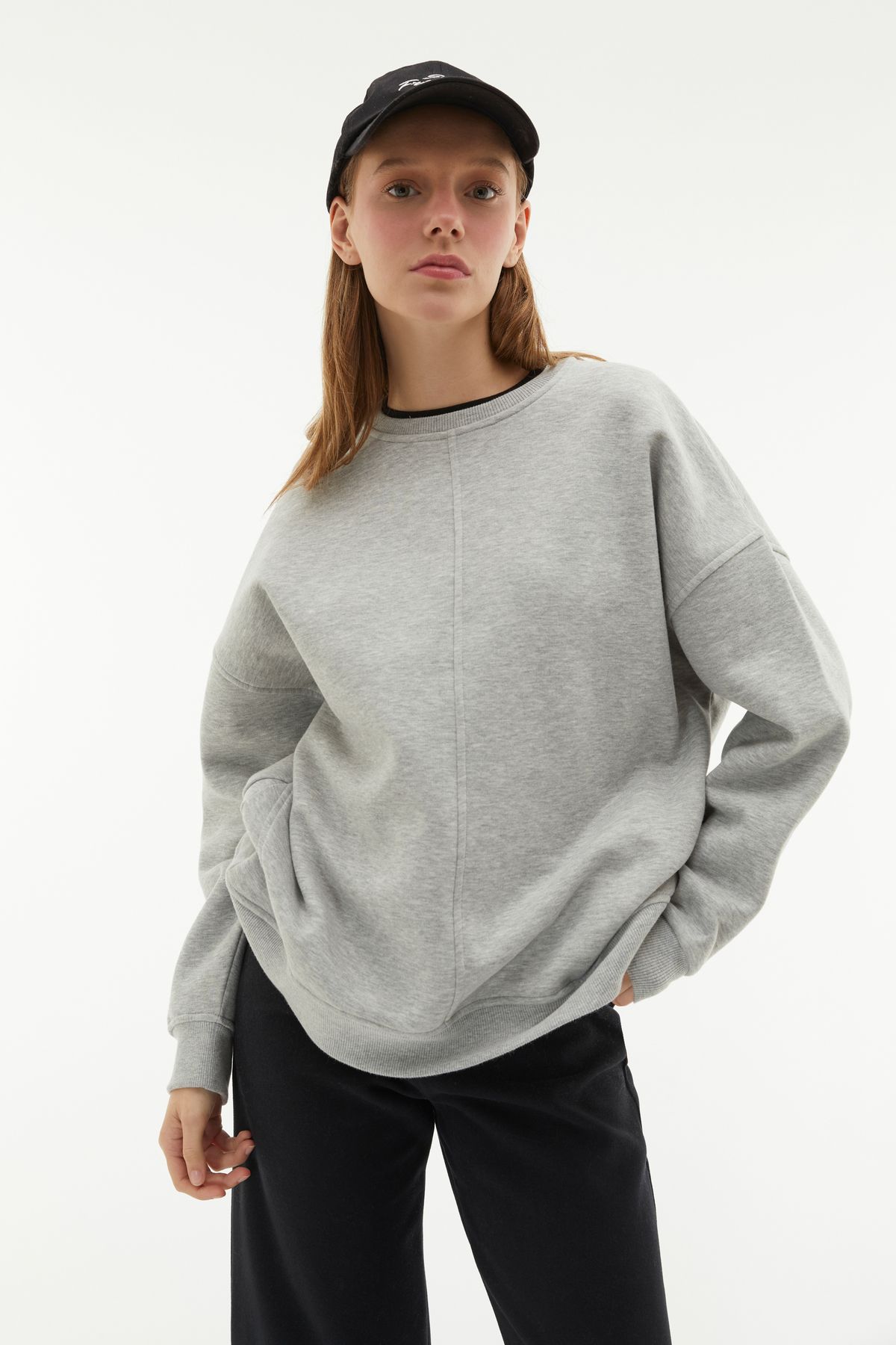 Mudo OVERSIZE SWEATSHIRT