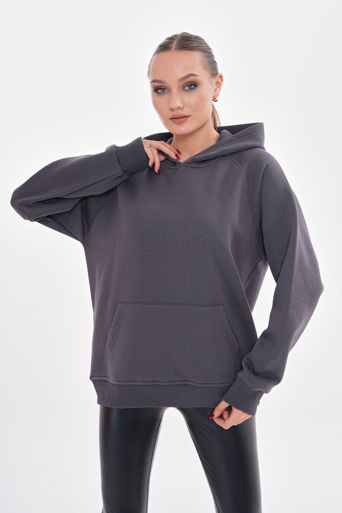 Kapüşonlu Oversize Sweatshirt