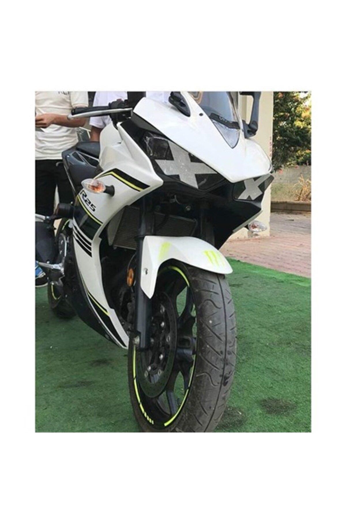 Yamaha R25 - Far Sticker - X Model