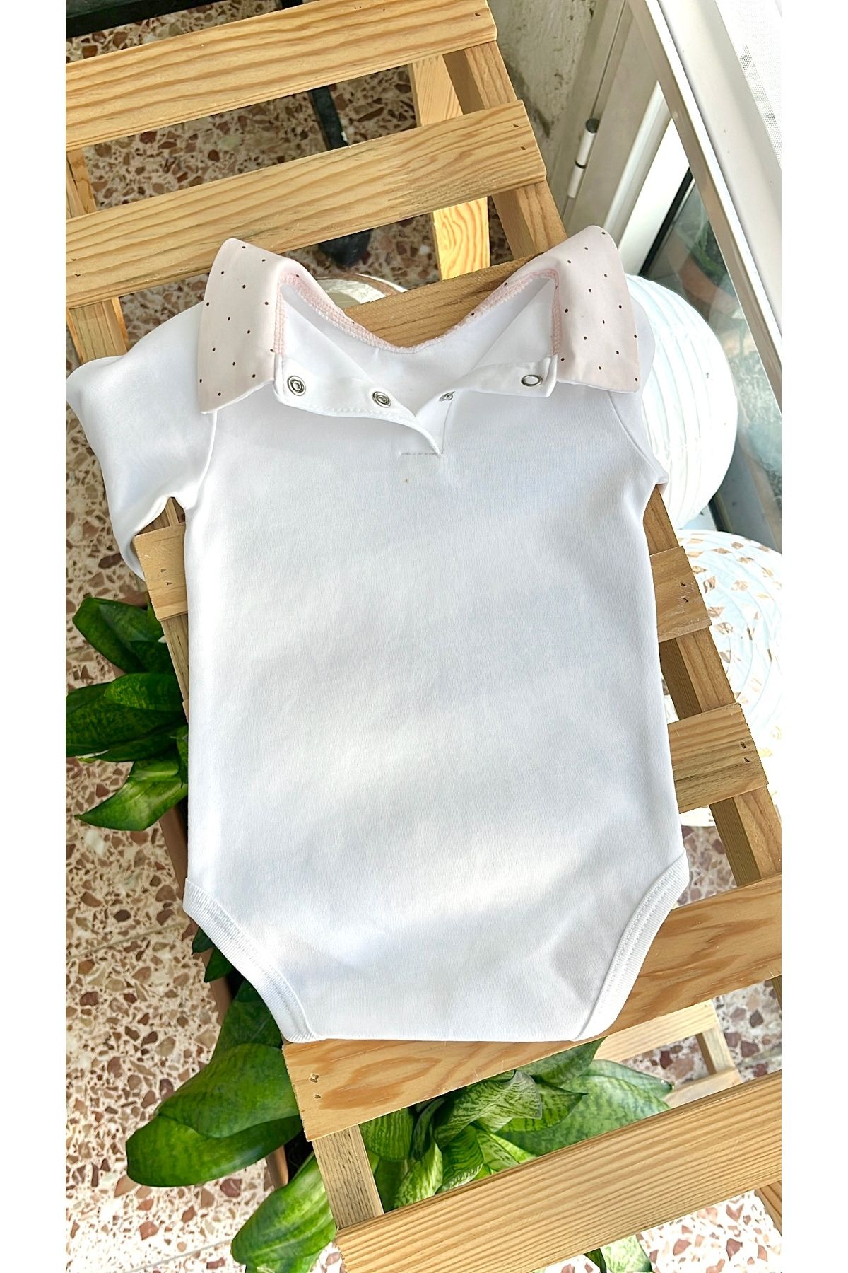 Bebek body zıbın bebe yakalı çıtçıtlı body 2-3 Ay