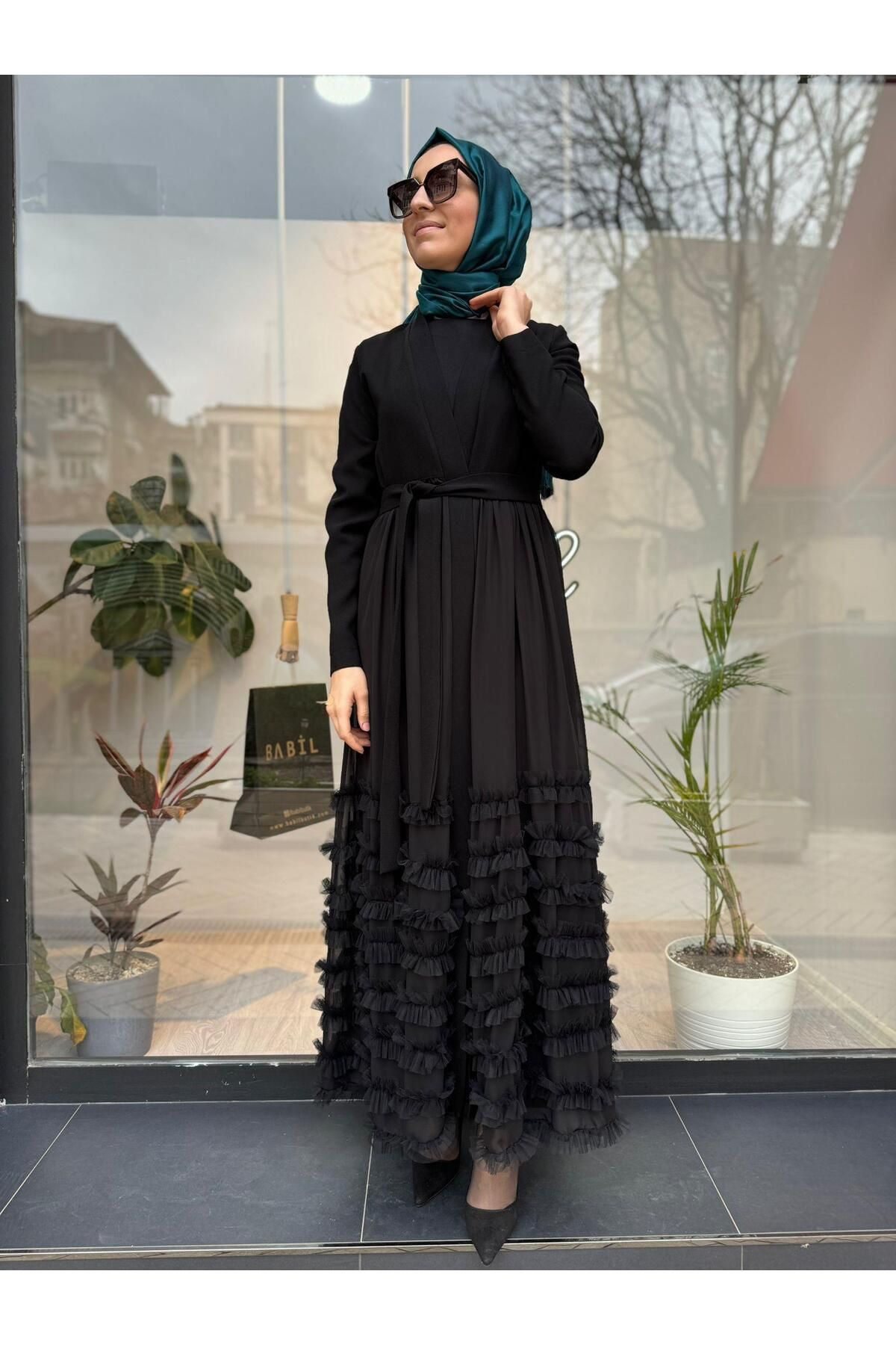 Altı Tül Detaylı Kadın İkili Abaya Elbise Siyah