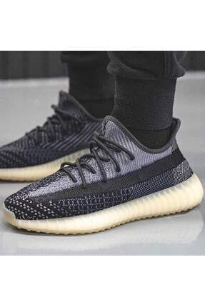 YEEZY BOOST 350 V2  CARBON/CARBON/CARBON Image 0