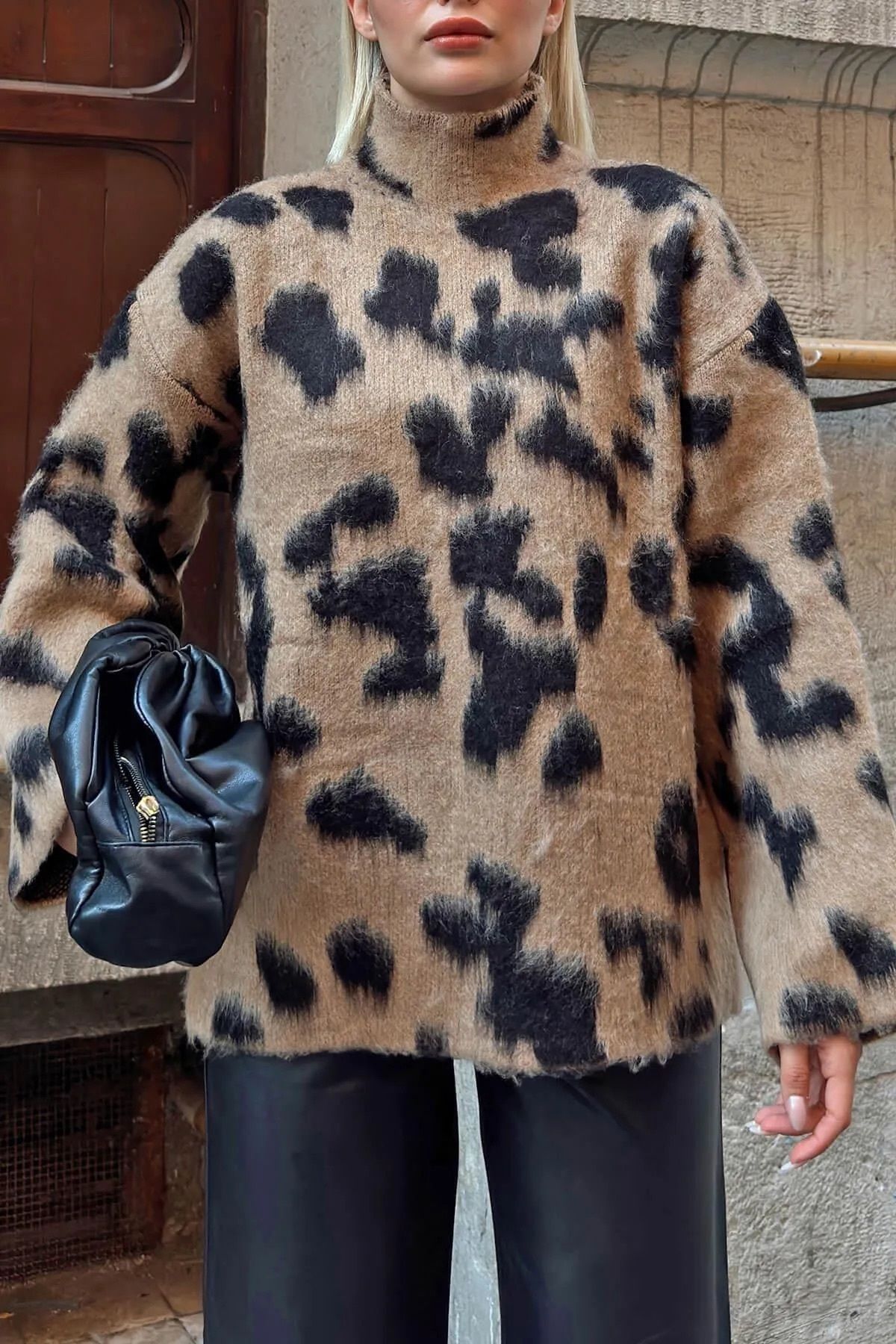 Kadın Oversize Yumoş Leopar Kazak