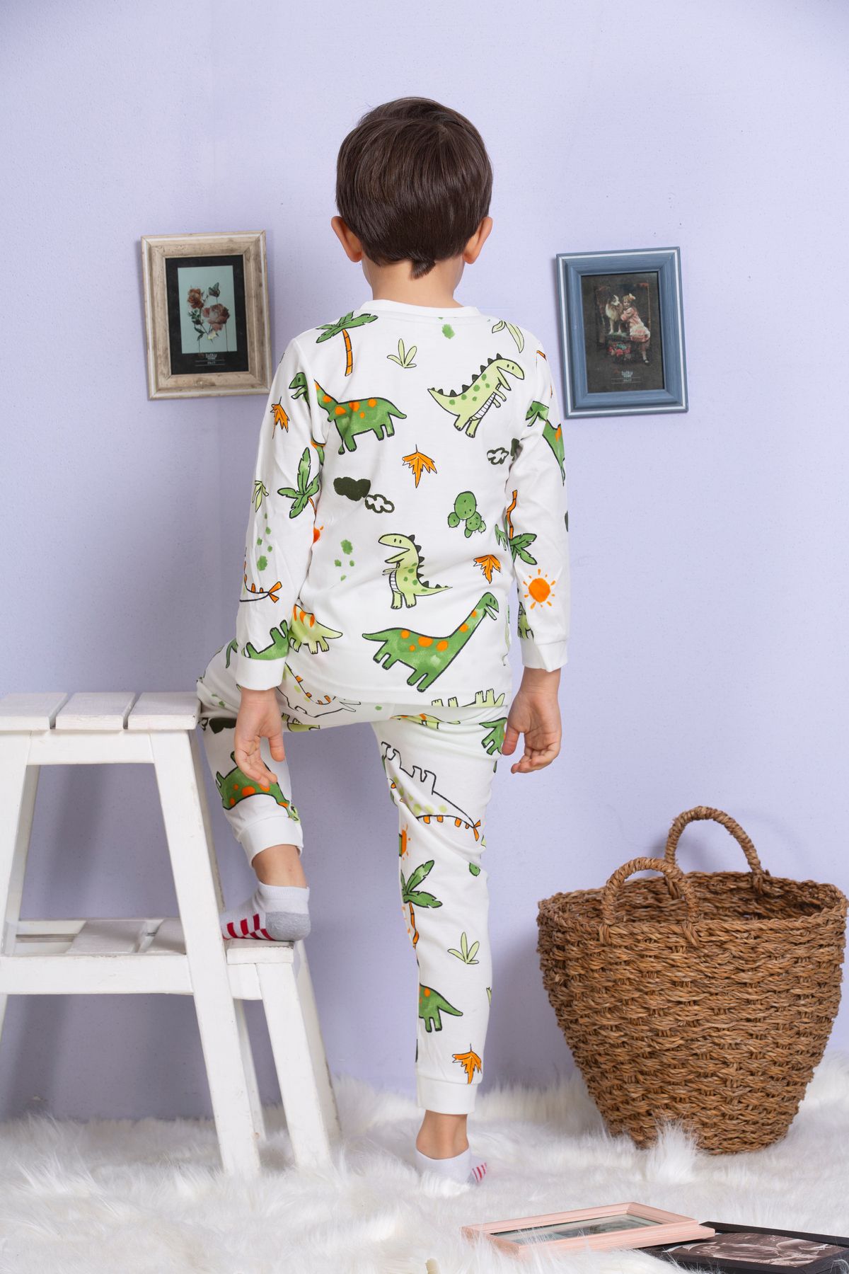 Erkek Çocuk %100 Pamuklu Dinazor Ağaç Desenli Pijama Takımı