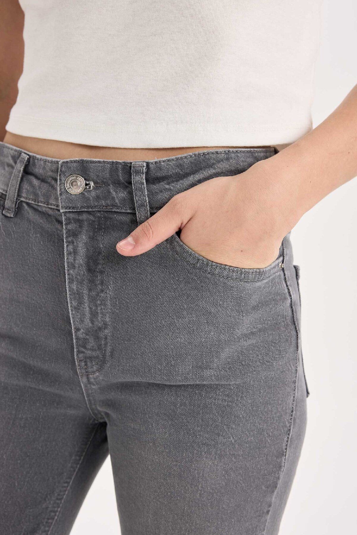 Comfort Straaight Yüksek Bel Bilek Boy Jean Yıkamalı Pantolon E3413AXNS