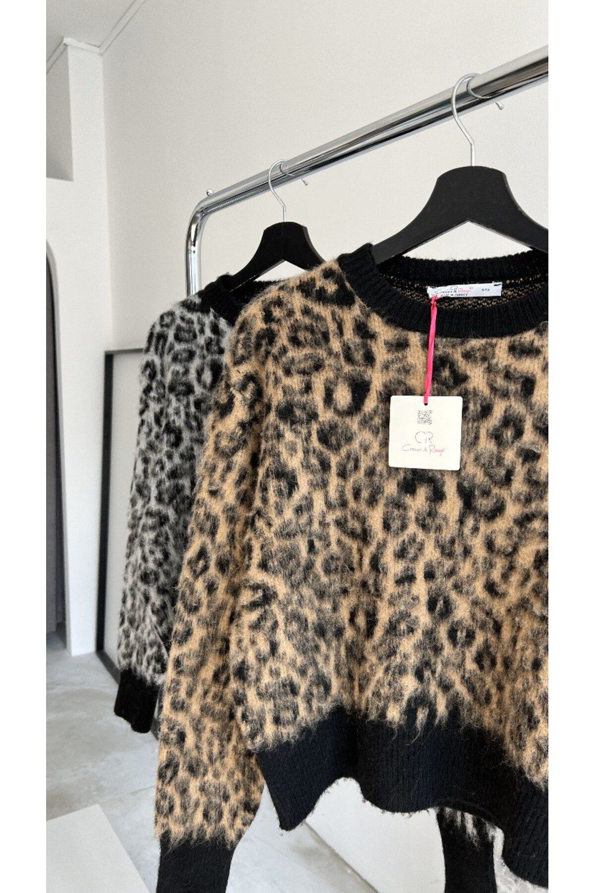 Cream Rouge Triko LeoparDesen Kazak