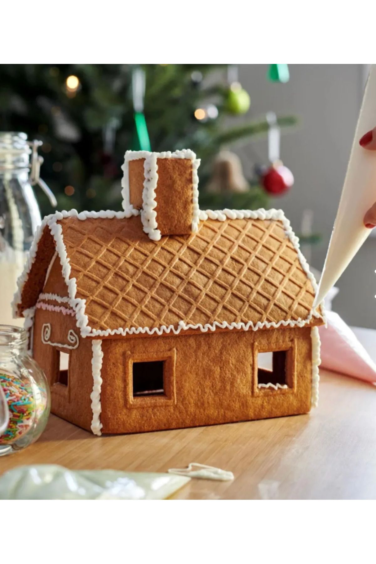 Vıntersaga Büyük Ev Şekilli Zencefilli Kurabiye Gingerbread House