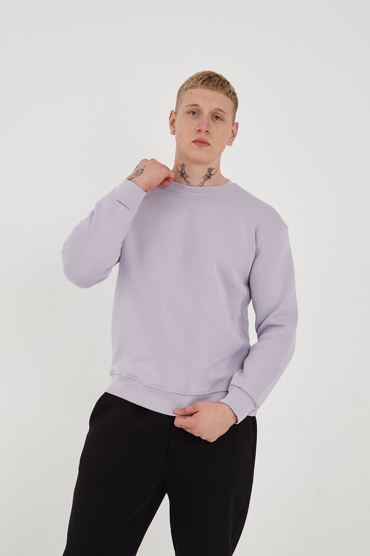 ÜÇ İPLİK ŞARDONLU BASİC SWEAT