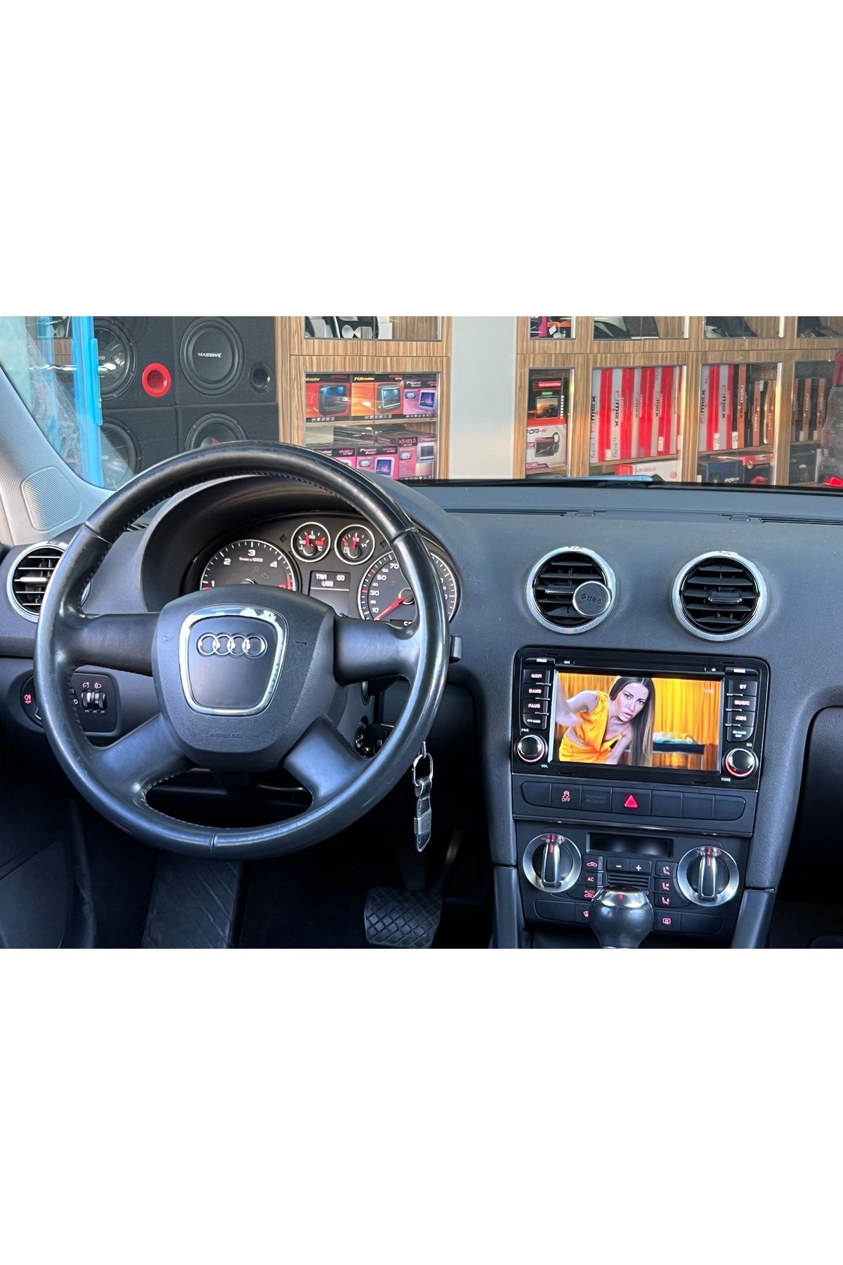 AUDİ A3 2006-2012 UYUMLU 7İNÇ TUŞLU MODEL CARPLAY-ANDROİD AUTO MULTİMEDYA