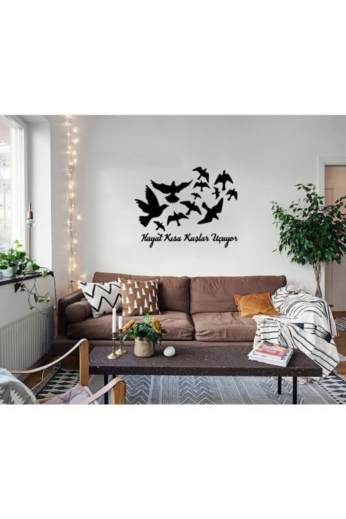YCBTasarım Hayat Kısa Kuşlar Uçuyor Yazılı Siyah Duvar Stickerı 60x40 Cm