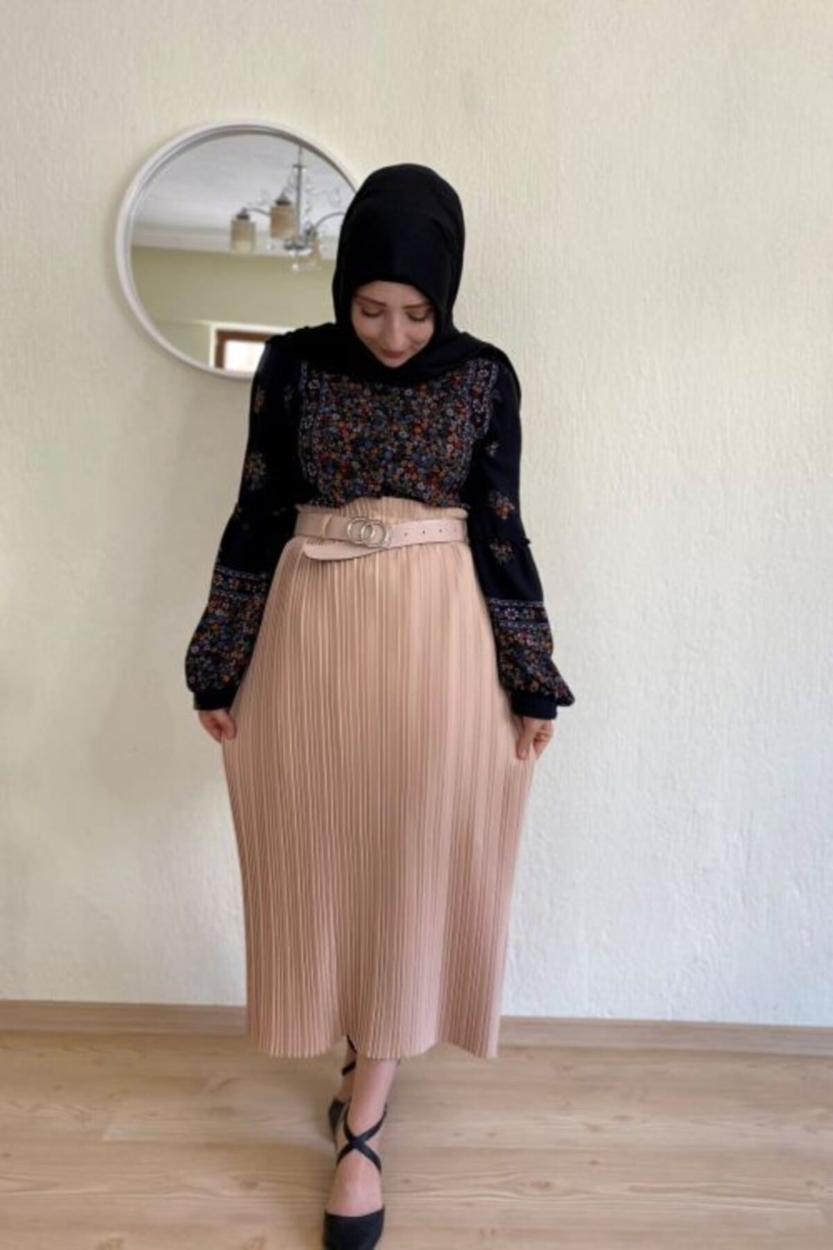 Nur Moda Ve Tasarım Kadın Pudra Kemerli Plise Etek