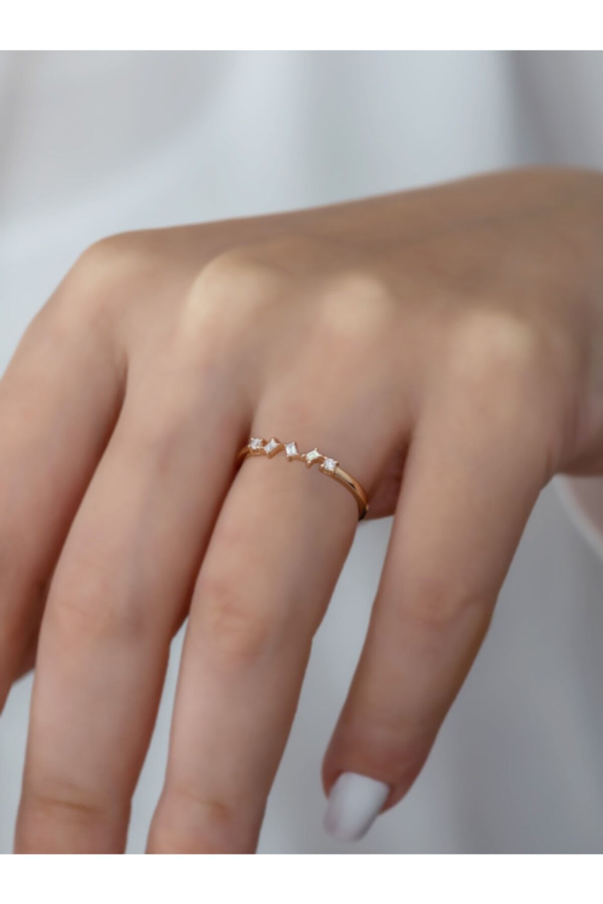 Taşbeyi jewellery Pırlanta Bagetli Asimetrik Minimal Yüzük