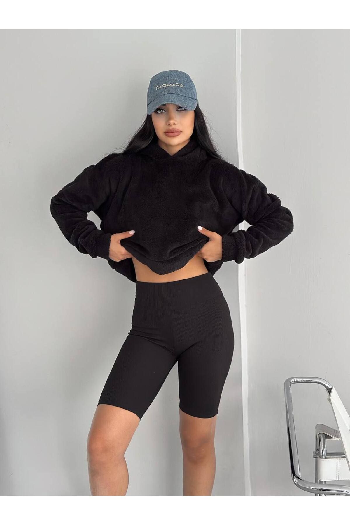 YENİ SEZON PREMİNYUM KALİTE KIŞLIK PELUŞ CROP