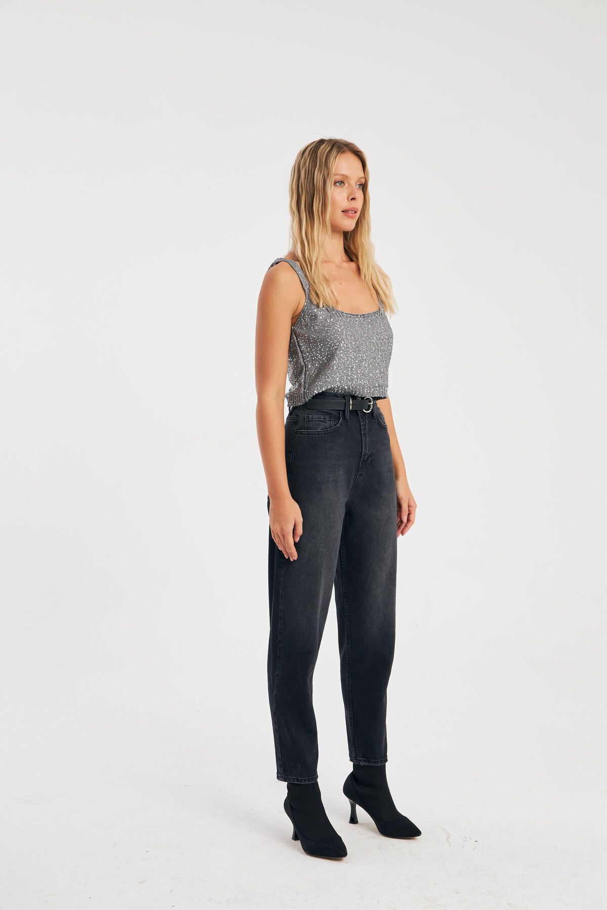 Siyah Taş Yıkama Slouchy Jeans