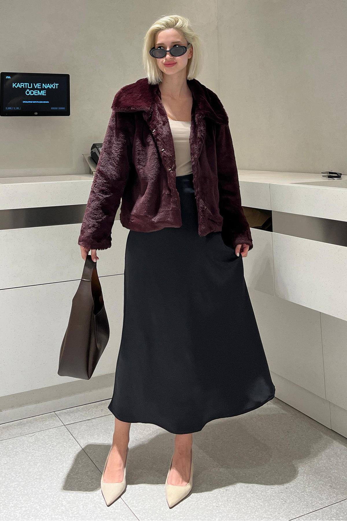 Claret Red Collared Textured Lined Lined Women خز مخمل خواب دار MG2178