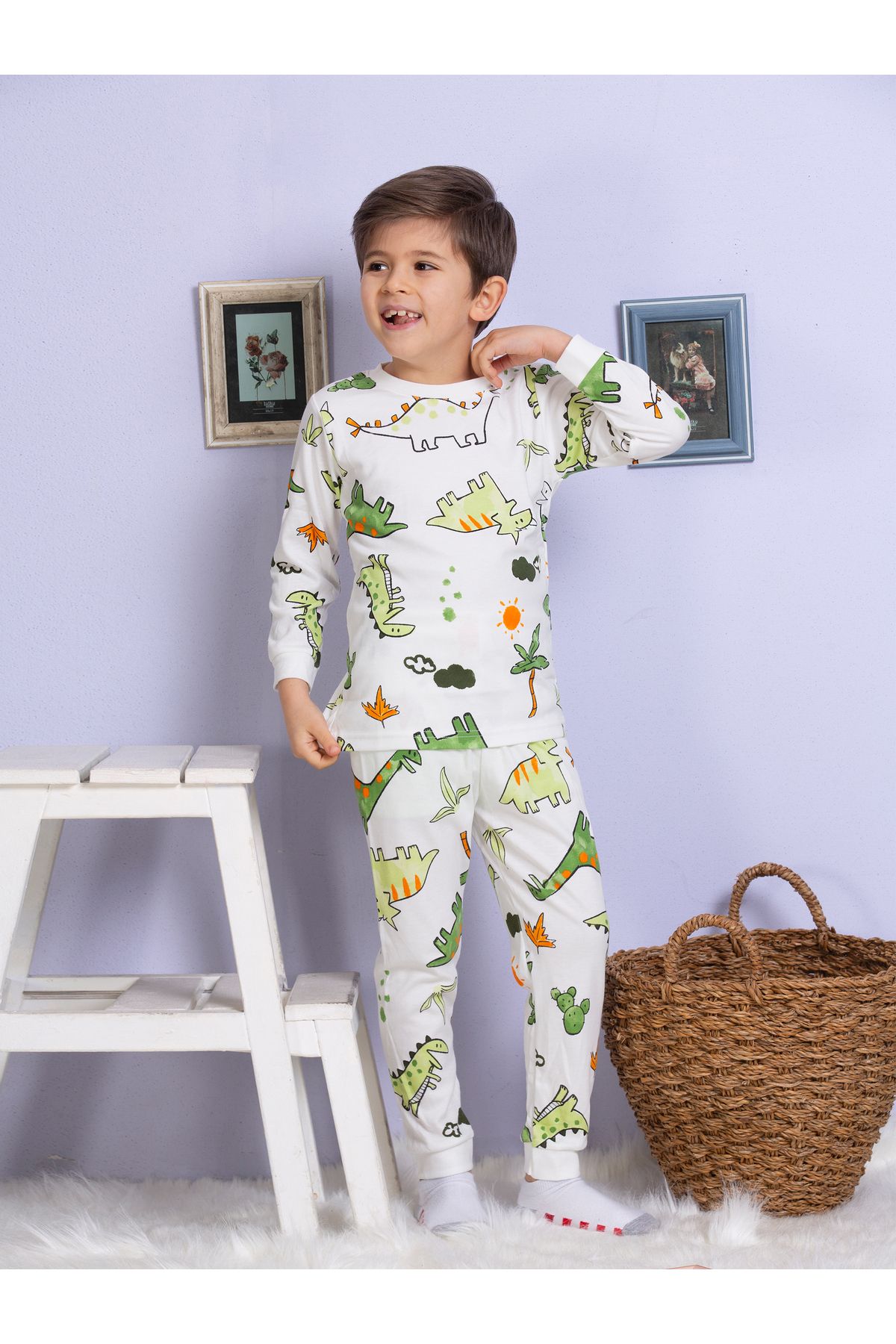 Erkek Çocuk %100 Pamuklu Dinazor Ağaç Desenli Pijama Takımı