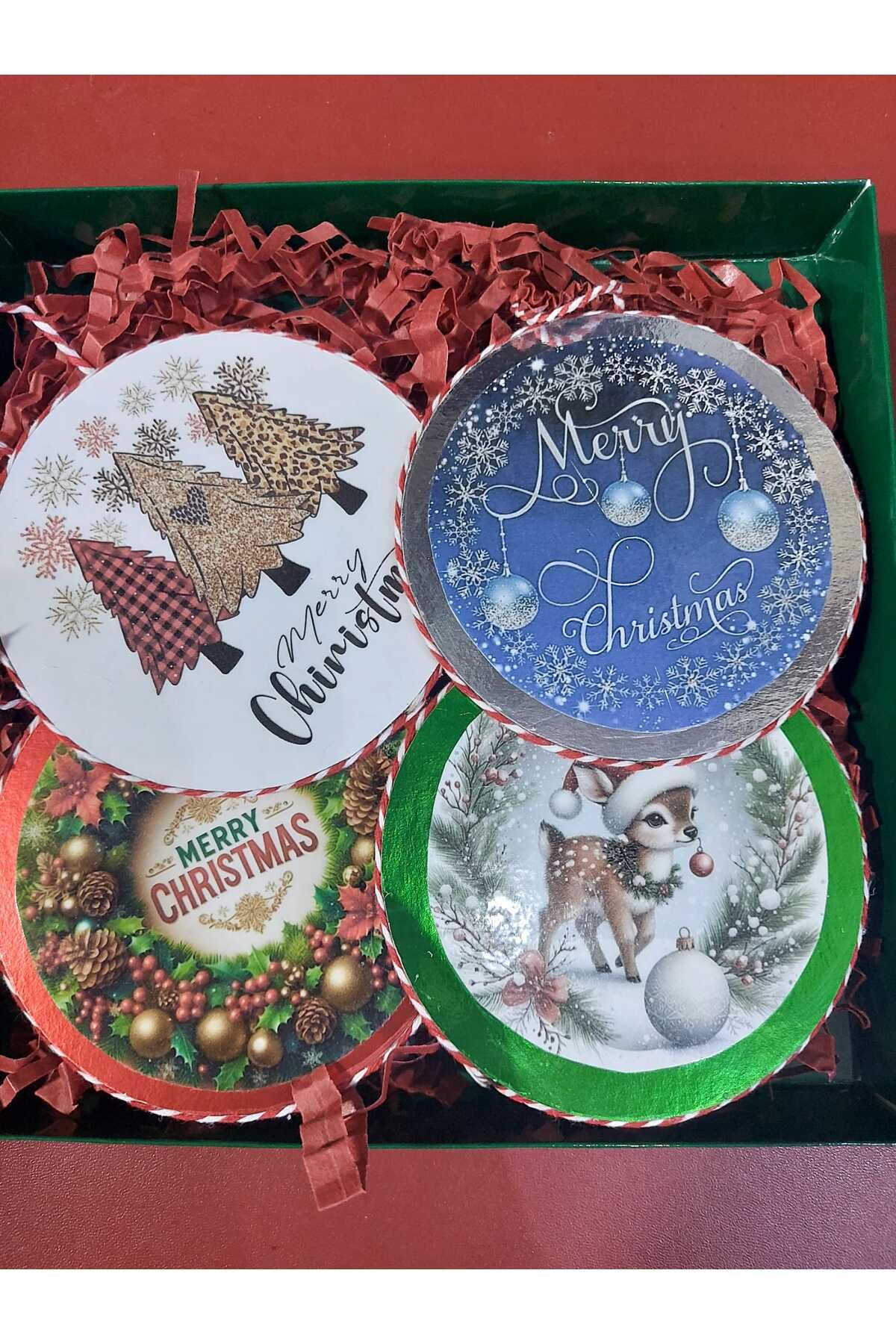 Ahşap Üzerine Baskı 10cm Çap Dörtlü Noel Duvar Süsü Set