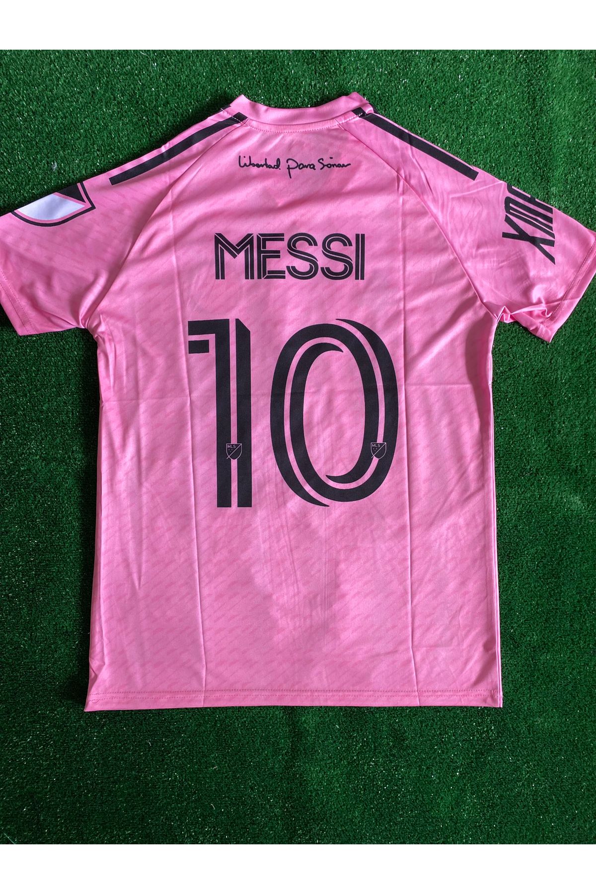 Lionel Messi 10 Pembe Forması