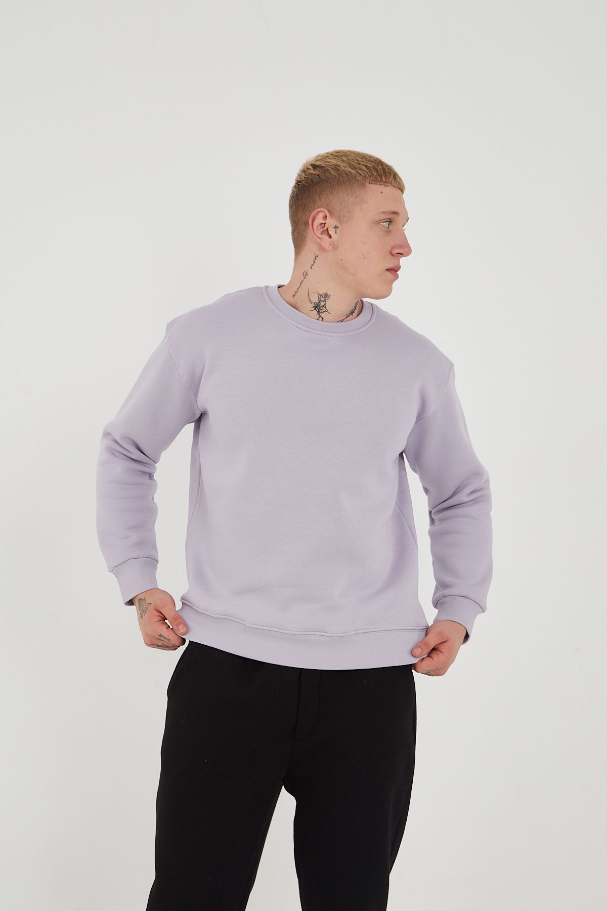 ÜÇ İPLİK ŞARDONLU BASİC SWEAT