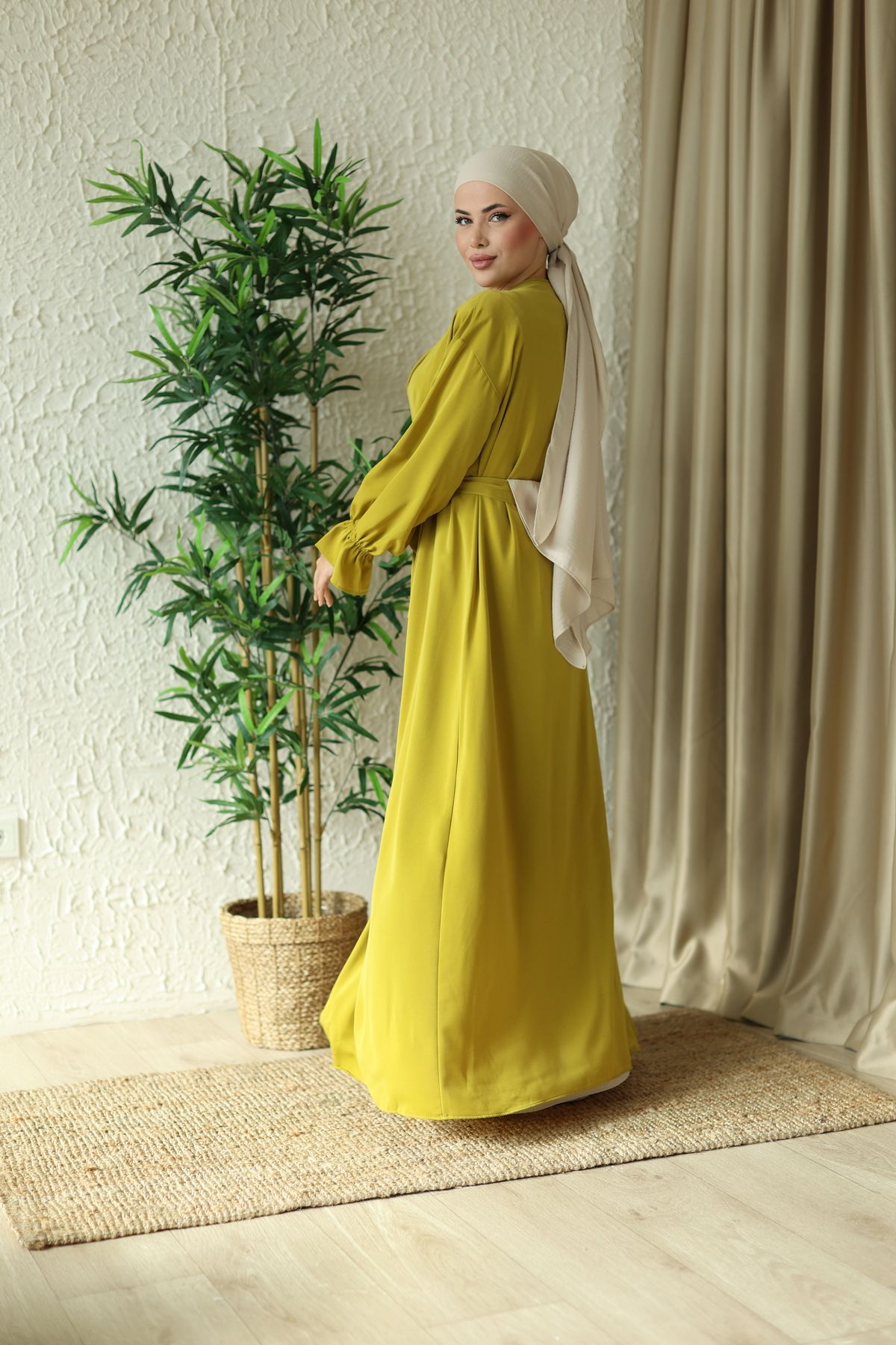 ŞARMİ KUŞAKLI ABAYA TAKIMI 145CM