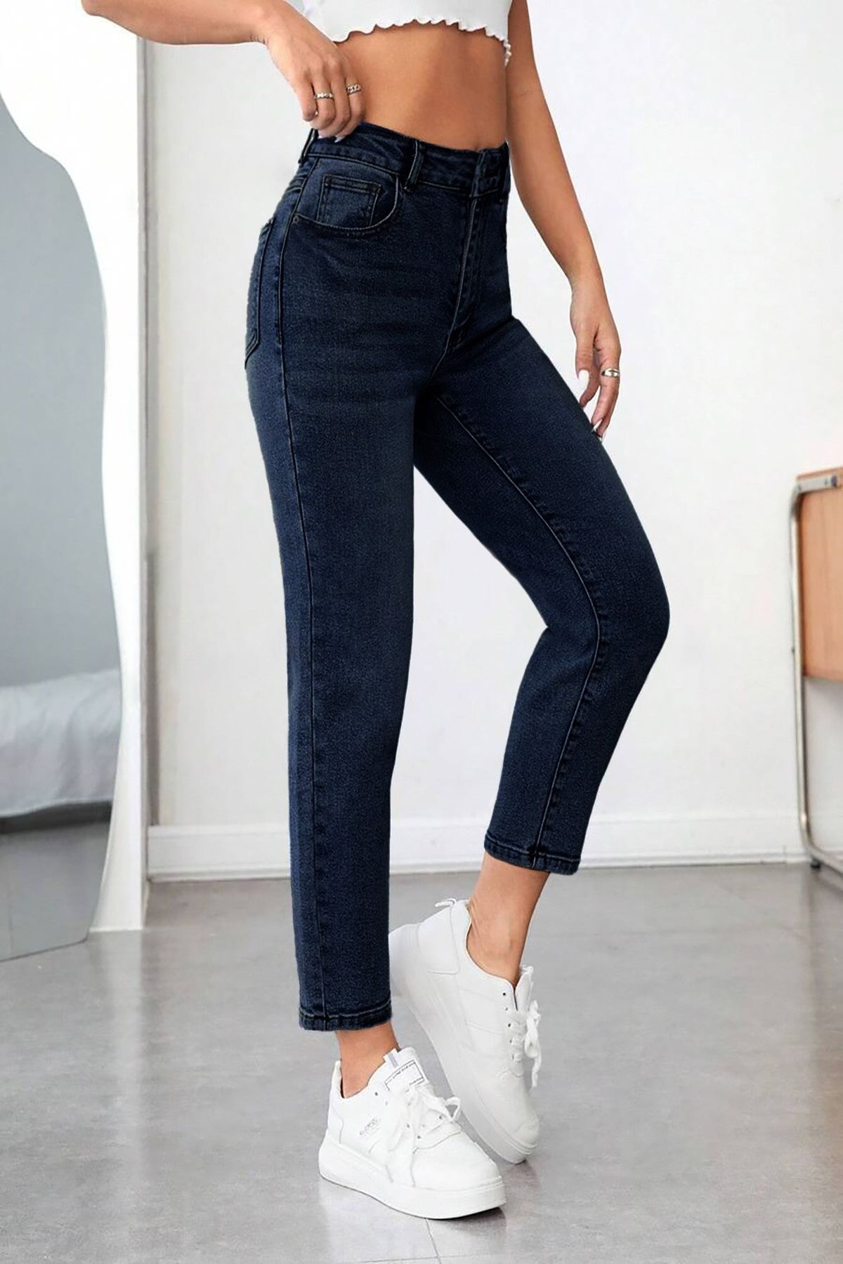 Mom Fit Jean Yüksek Bel Boyfriend Kesim Likrasız Lacivert Kadın Kot Pantolon C599