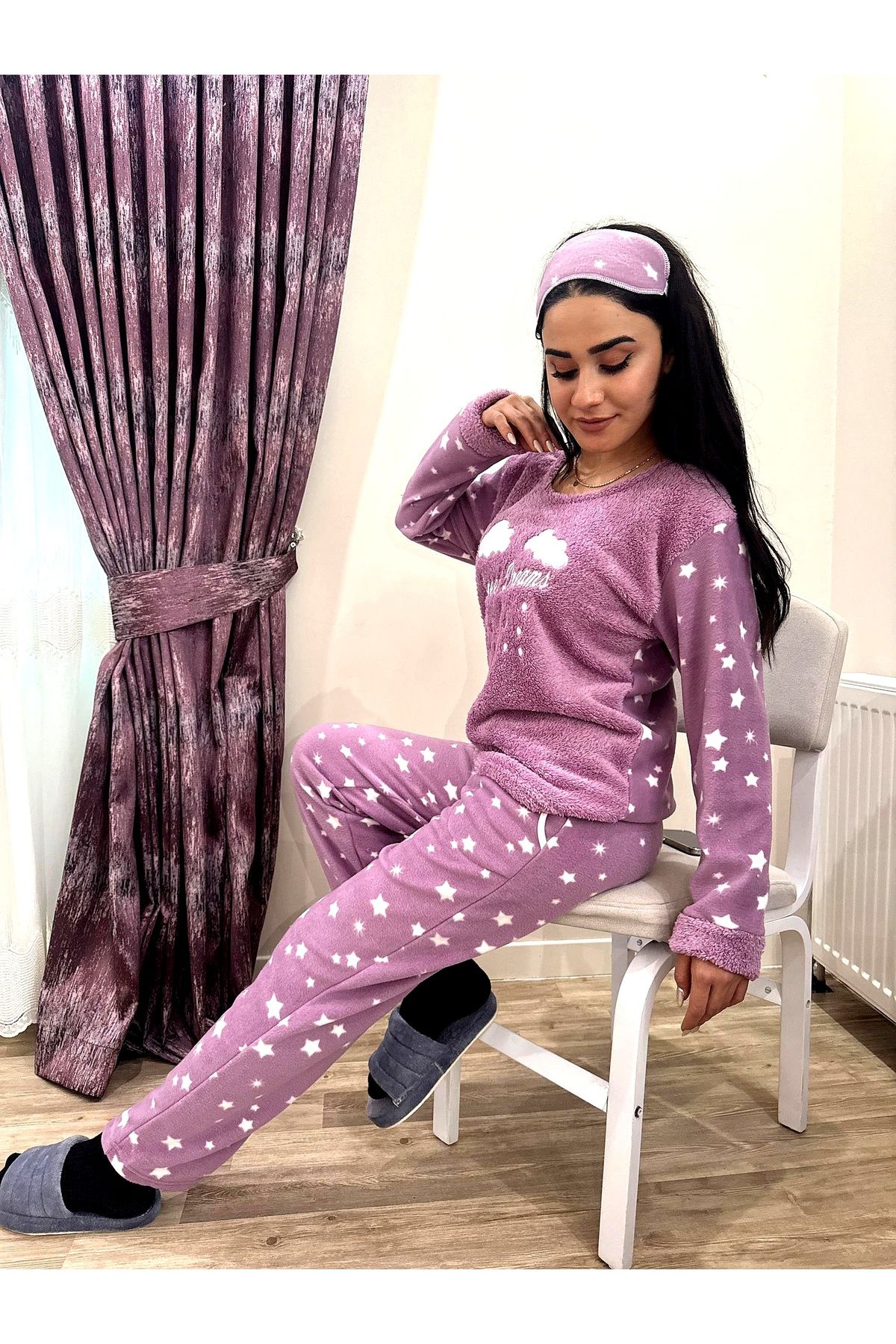 Pembe Yıldız Desenli Kadın Polar Peluş Pijama Takımı