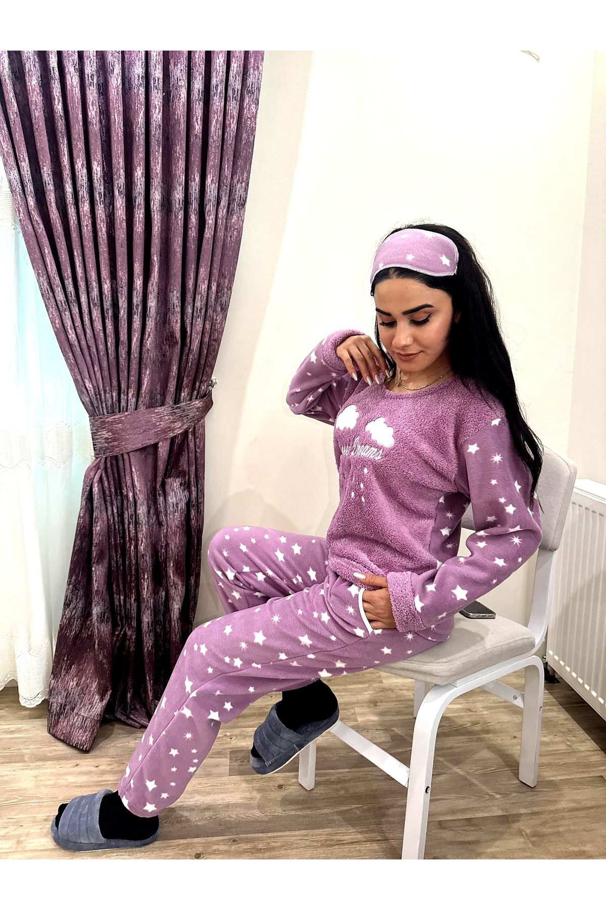 Pembe Yıldız Desenli Kadın Polar Peluş Pijama Takımı