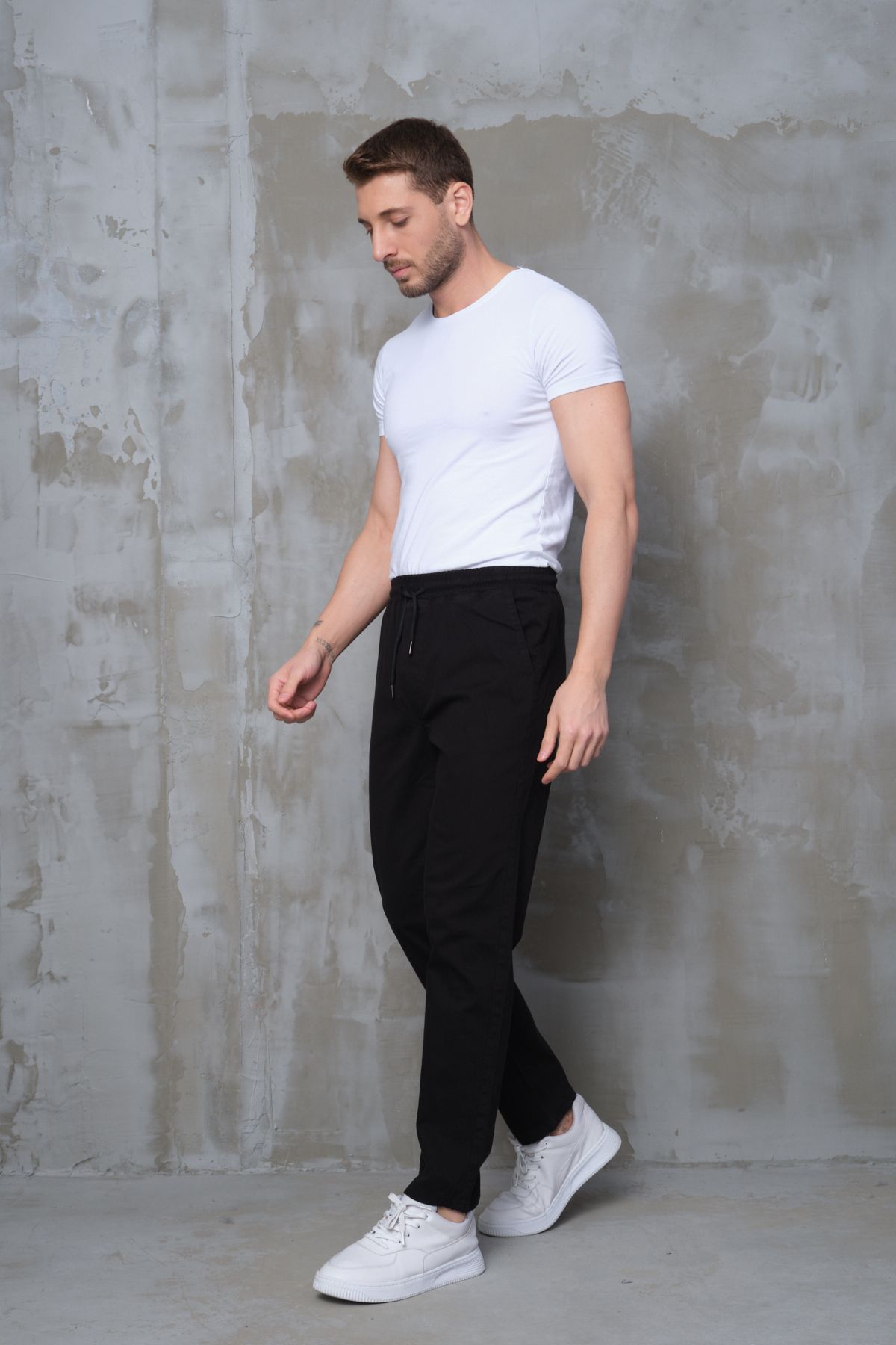 Erkek Kaliteli Jogger %100 Pamuklu Relaxedfit Paçası Düz Beli Lastikli Premium Kumaş Pantolon