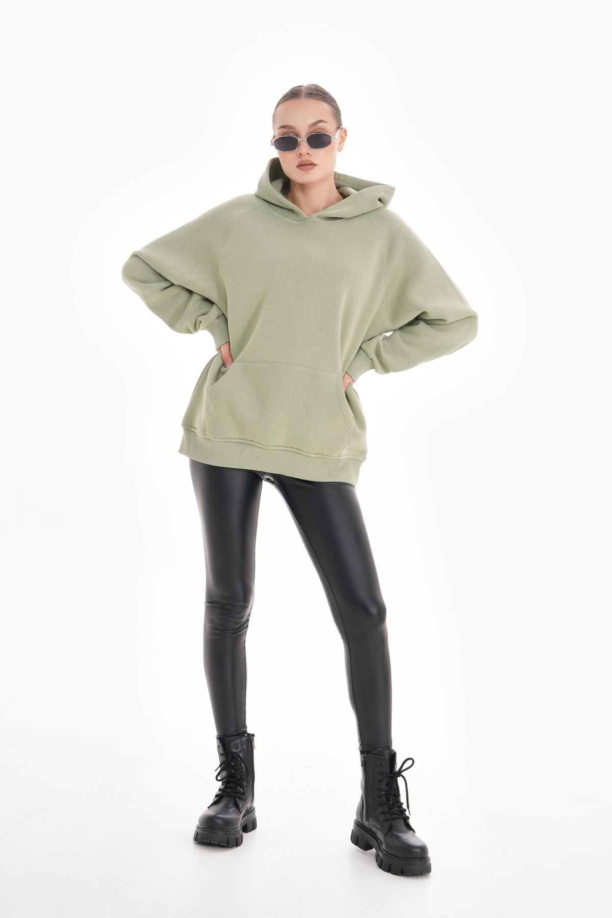 Kapüşonlu Oversize Sweatshirt