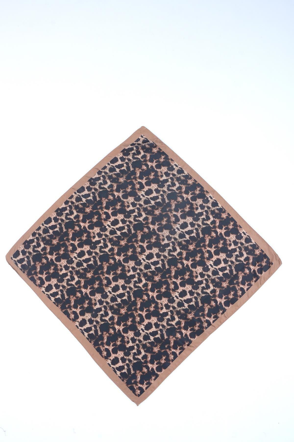 13486 Leopar Desenli Bandana Fular