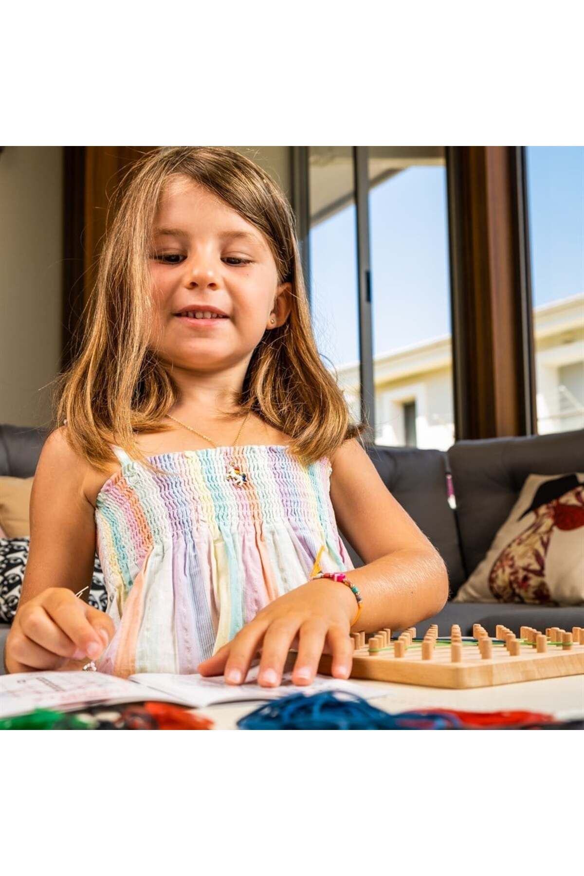 GeoBoard - Ahşap Lastikli Şekiller Montessori Geometri Oyunu - 3 ve Yaş Üstü