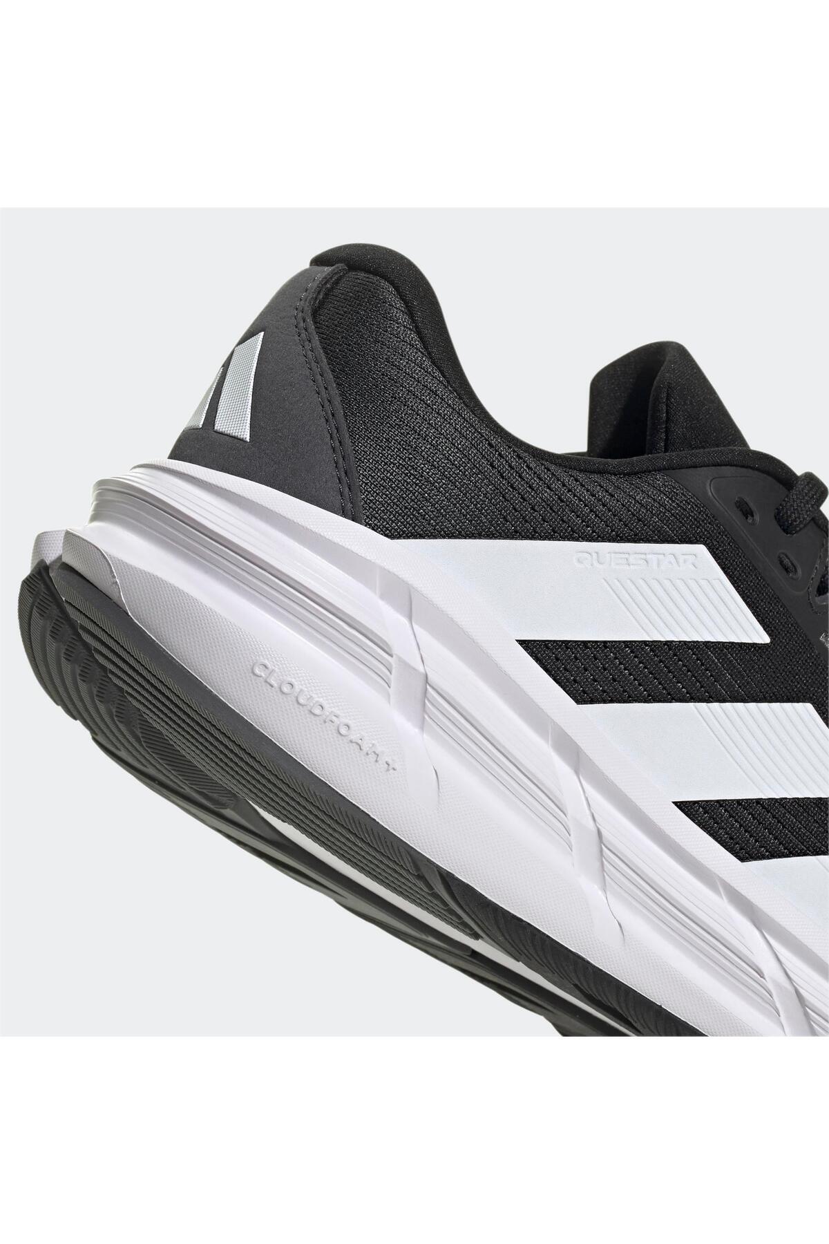 Questar 3 کفش در حال اجرا