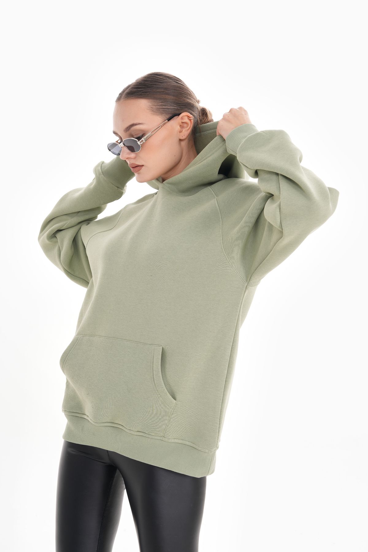 Kapüşonlu Oversize Sweatshirt