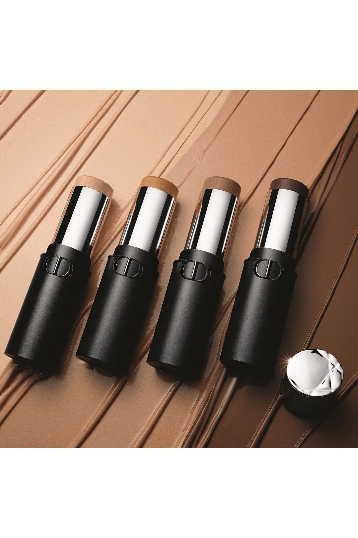 Forever Skin Contour Stick-Doğal Bitişli 24 Saat Etkili Nemlendirici Belirginleştirici Kontür 10G