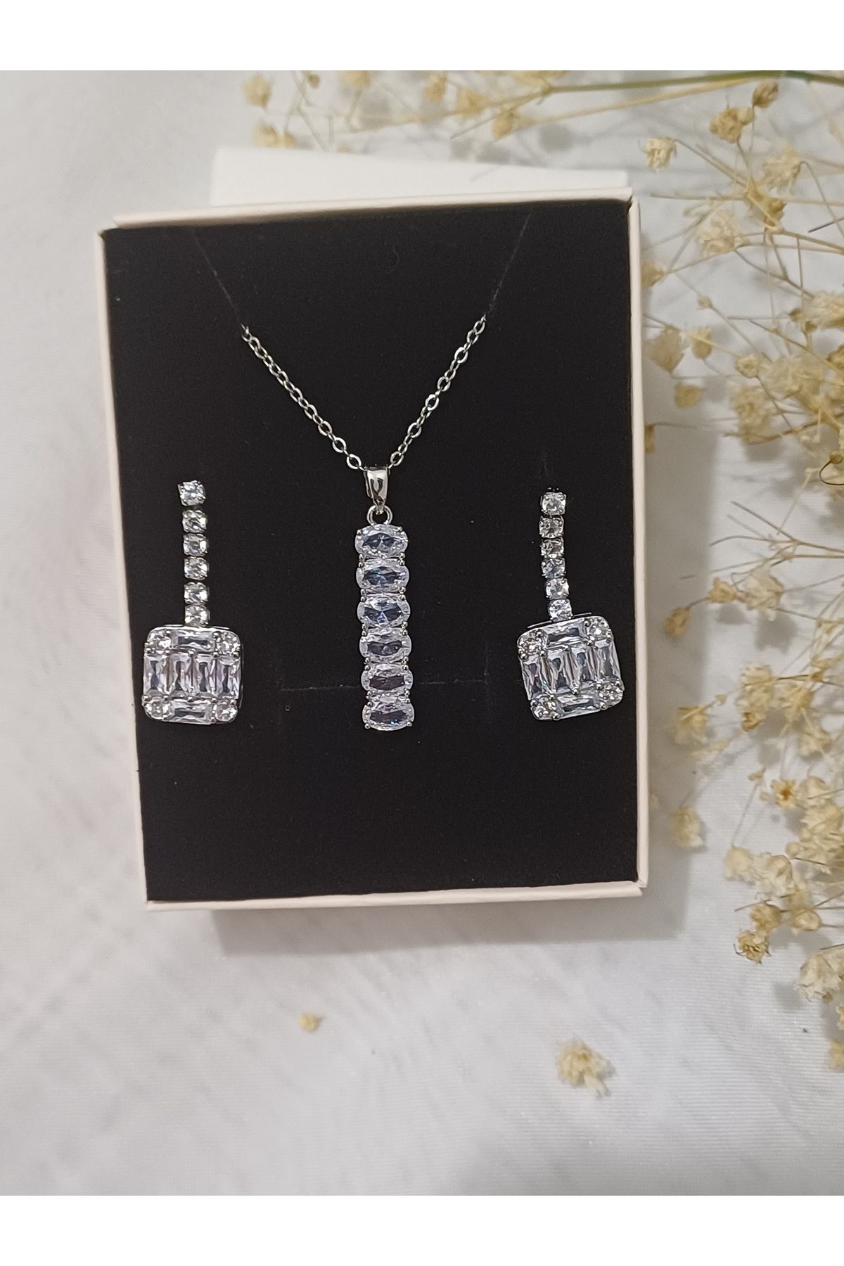 ELVİVA JEWELLERY BAGET TAŞLI316L ÇELİK KOLYE,...