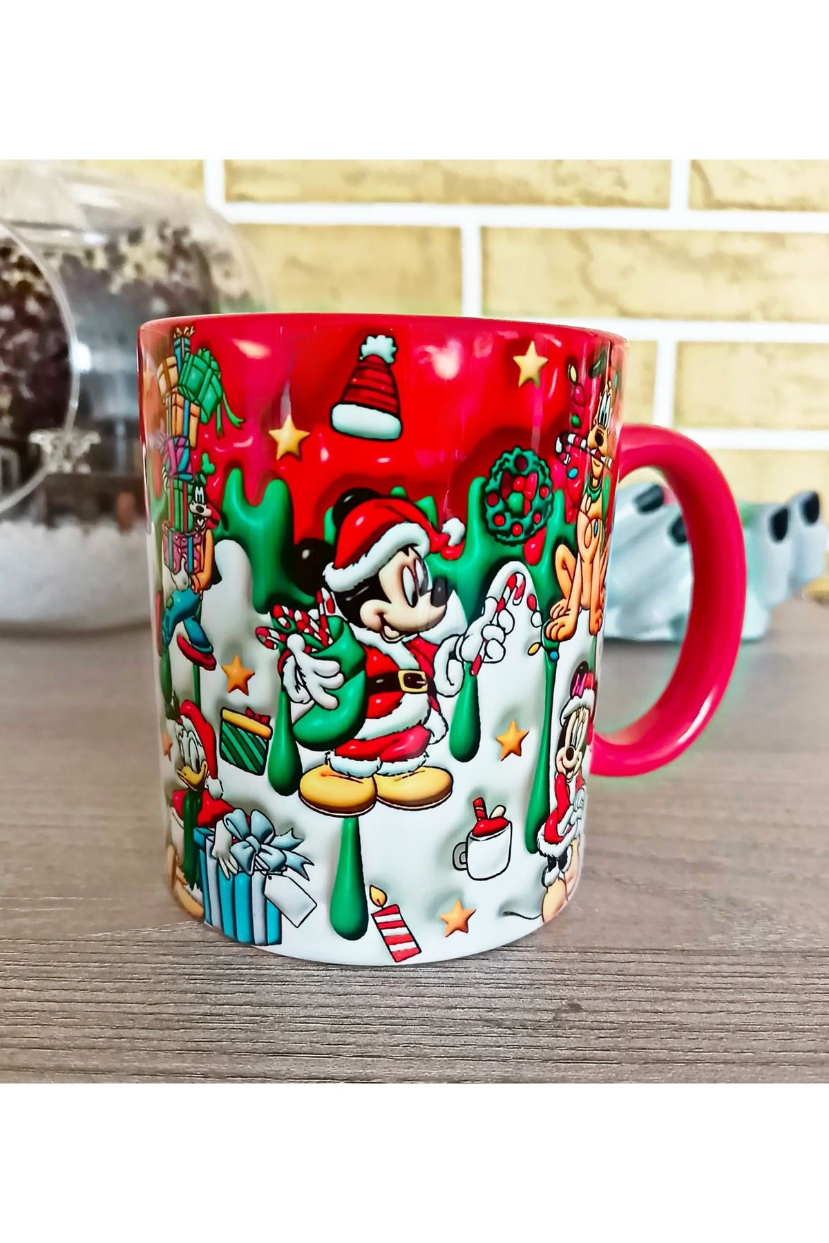 Mugs and love Mickey vearkadaşları yılbaşı pa...