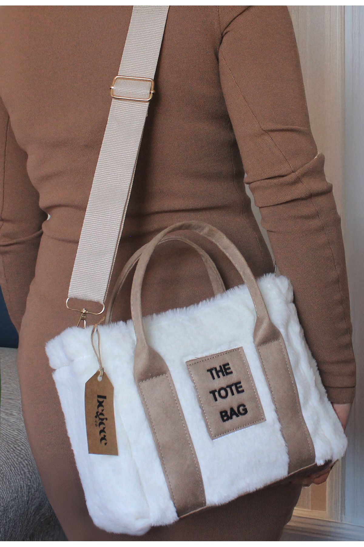 The Tote Bag Peluş Krem Çanta